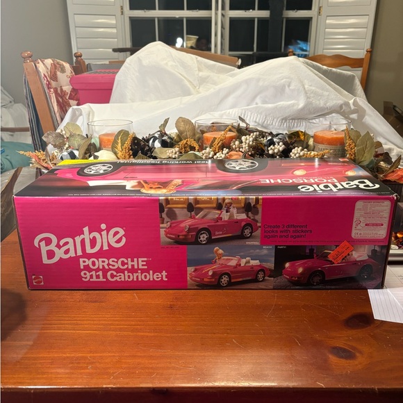 1992 Barbie Porsche 911 Cabriolet 1064 - Picture 2 of 5